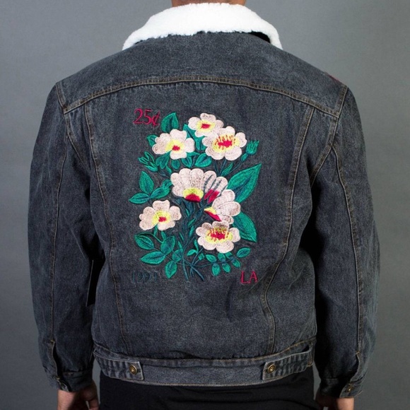 Lifted Anchors Kershaw Sherpa Lined Denim Butterfly Embroidered Jacket Size XL - Picture 2 of 8